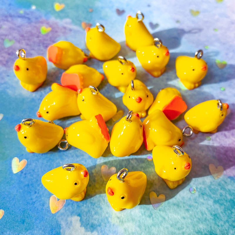 Just 40p! YELLOW CHICK Resin Charm 19mm
