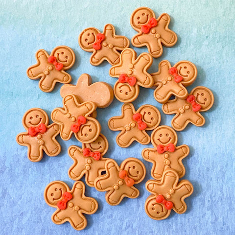 gingerbread ginger bread man men cookie festive xmas christmas resin flat back flatback fb fbs embellishment uk cute kawaii craft supplies red brown cabochon decoden crafting chunky