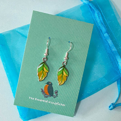 yellow autumn green striped leaf leaves woodland forest plant plants kawaii silvery plated handmade hand made earring earrings uk cute kawaii gift gifts dangly drop silver pretty unique stocking filler nature