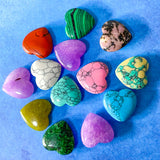 worry stone pocket stones gemstone gem hug comfort worry palm hand heart hearts shape shaped uk cute kawaii gift gifts magical amethyst howlite rhodonite serpentine ruby in zoisite red jasper magnesite crackle quartz green obsidian glass stocking filler fillers