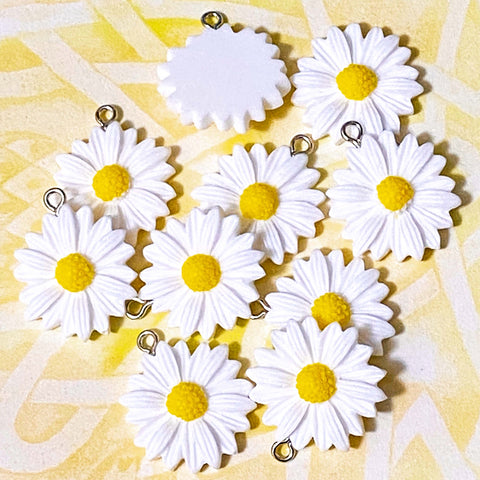 large resin daisy daisies charm charms pendant pendants 26mm white and yellow flower floral flowers uk cute kawaii craft supplies shop store