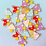 Sale! Just 25p! PRETTY MUSHROOM Enamel Small Gold-Tone Charm 15mm