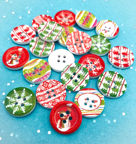 wooden round wood scandi style christmas festive 18mm button buttons red green uk craft supplies
