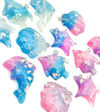 glitter resin ocean sea creatures charm charms pendant pendants dolphin fish shell shells starfish uk cute kawaii craft supplies
