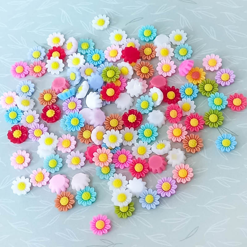 mini small resin flower flowers daisy daisies flat back flatbacks fb fbs uk craft supplies pretty resins little flatback colourful embellishment embellishments
