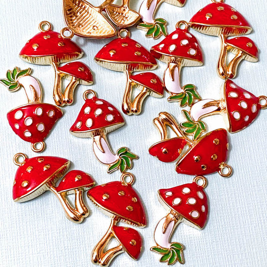 Just 38p! MUSHROOM Large Gold-Tone Enamel Charm Pendant 27mm
