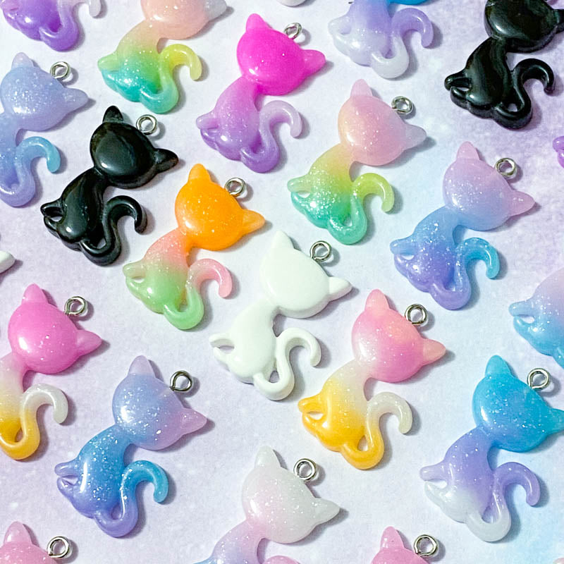 glitter resin cat cats kitty charm charms pendant pendants large big ombre colours black white blue lilac purple cerise pink yellow green lemon orange turquoise uk cute kawaii craft supplies shop