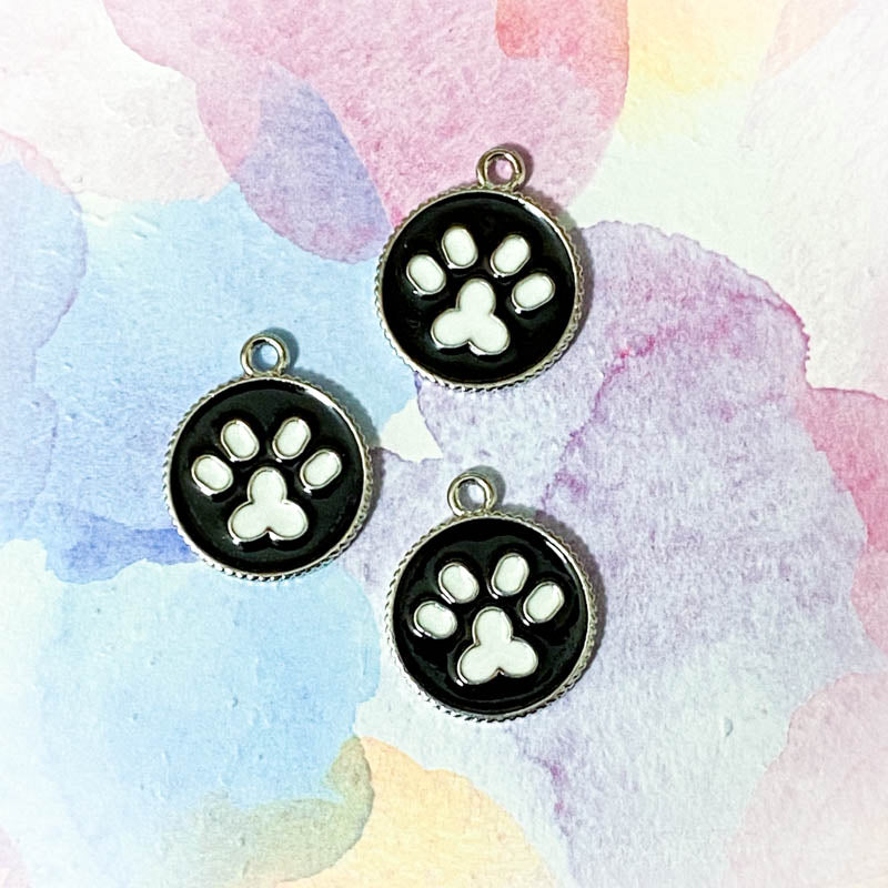 cute kawaii dog dogs puppy charm charms pendant pendants uk craft supplies tag tags collar white black yellow sausage dachshund husky round bone black white bulldog shop store craft crafts supplies enamel enamelled metal silver tone