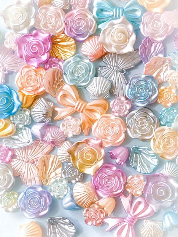 pearl pearly pearlescent bead beads bundle pretty uk craft supplies cute kawaii acrylic rose roses flower flowers shell shells butterfly butterflies bow bows ombre colour colours rainbow sheen