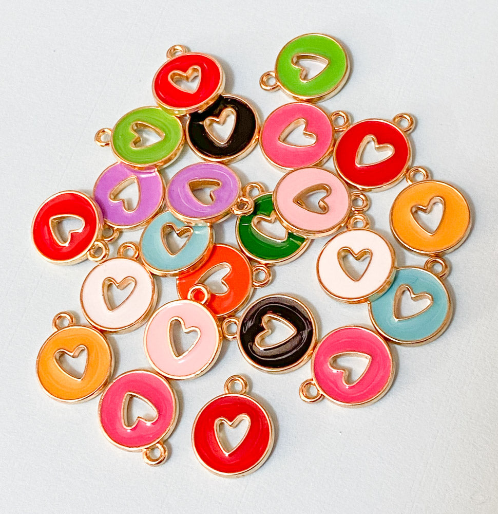ON OFFER! BARGAIN CRAFT SUPPLIES - FLATBACKS & CHARMS