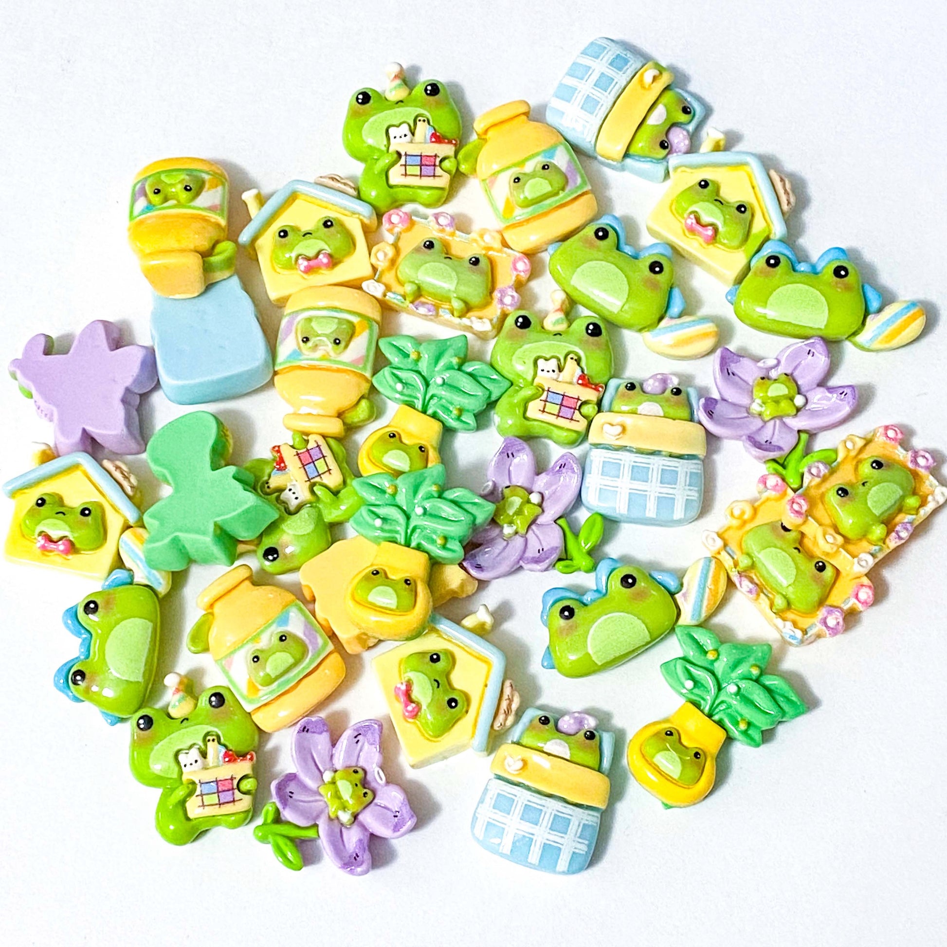 magical magic cute kawaii frog frogs flatback flat back fb fbs embellishment craft supplies green lilac purple blue yellow uk pretty embellishments bow making house bottle plant bed flower floral party flat backs