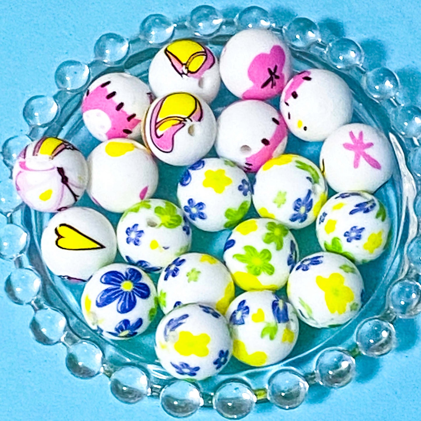 FLORAL Silicone Bead Sampler SET - 16mm Flower Pattern Beads Set of 8