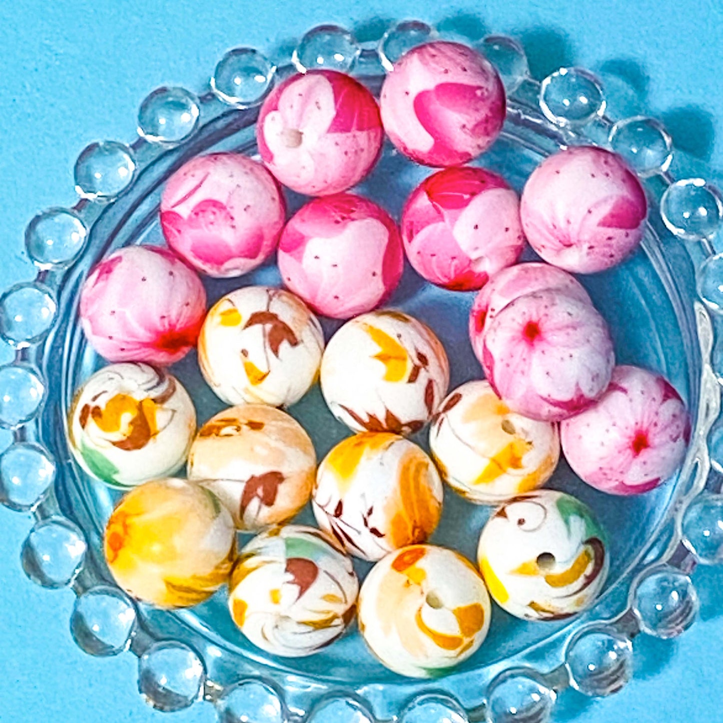 FLORAL Silicone Bead Sampler SET - 16mm Flower Pattern Beads Set of 8