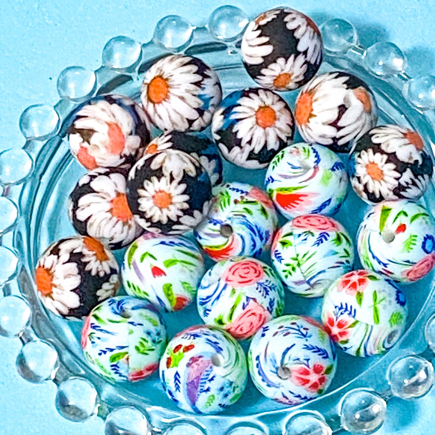 FLORAL Silicone Bead Sampler SET - 16mm Flower Pattern Beads Set of 8