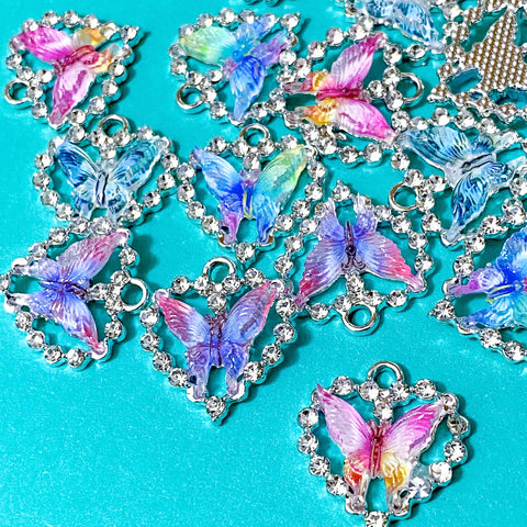 ON OFFER! BARGAIN CRAFT SUPPLIES - FLATBACKS & CHARMS