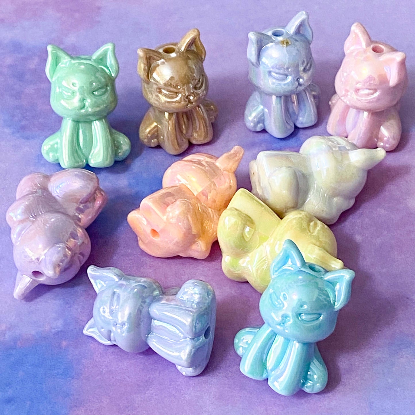 animal bead beads cat cats horse horses pony ponies large jumbo big iridescent pearly pearlised uk cute kawaii craft supplies shop store pretty jewellery making crafts