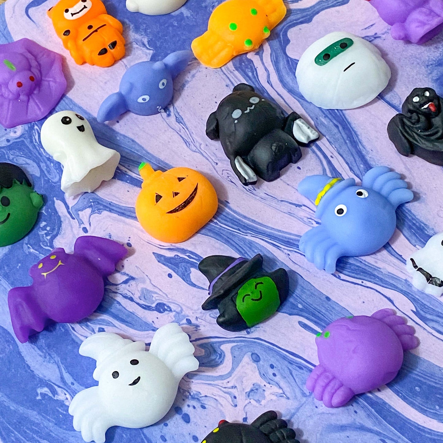 squishy squishie squishies squashy stress toy pocket anxiety relief soft fun gift gifts uk halloween spooky spider bat bats ghost pumpkin witch monster skull kawaii cute shop store 