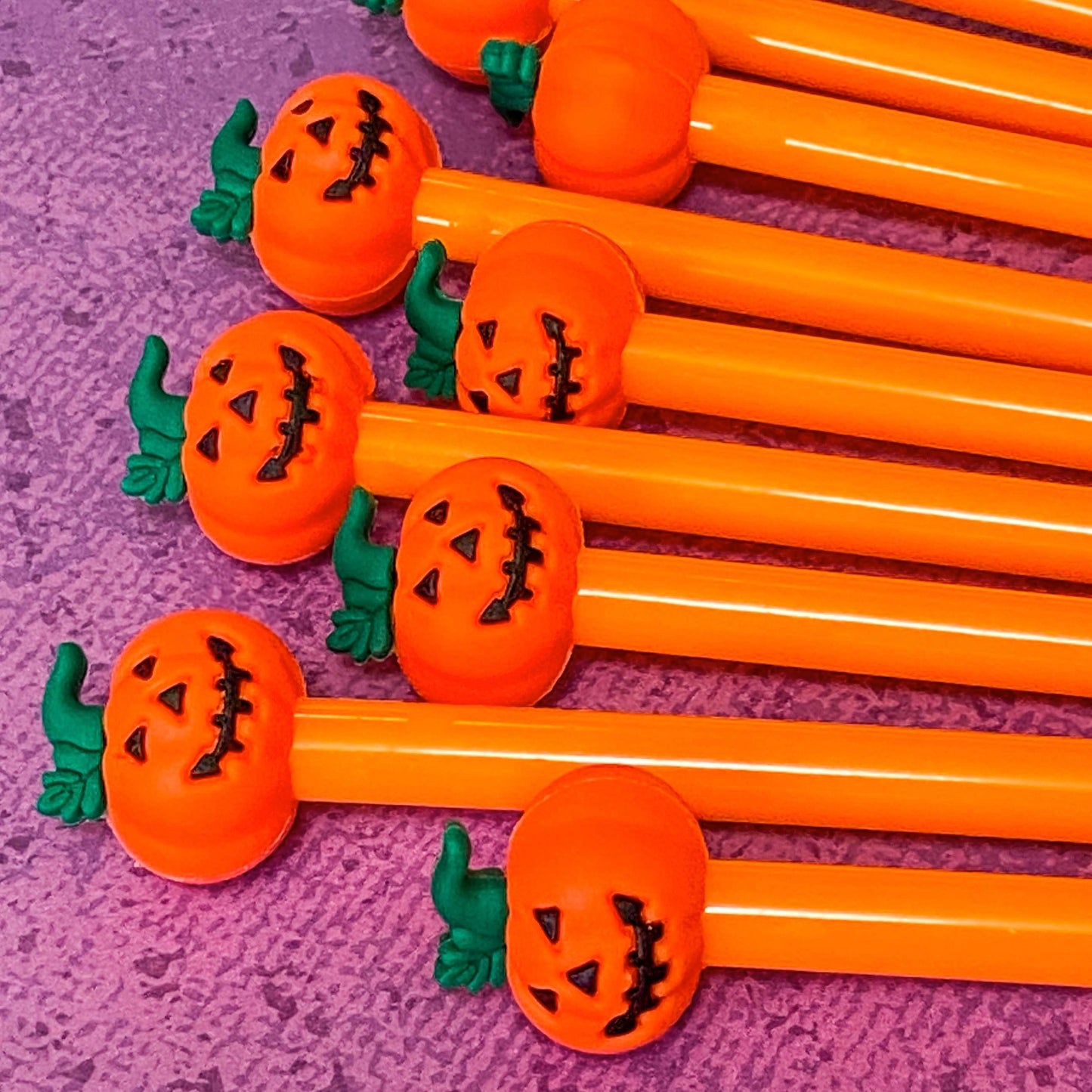 halloween topper pen black ink fine line fineline gel pens uk cute kawaii stationery gift gifts pumpkin pumpkins orange scary spooky planner supplies shop