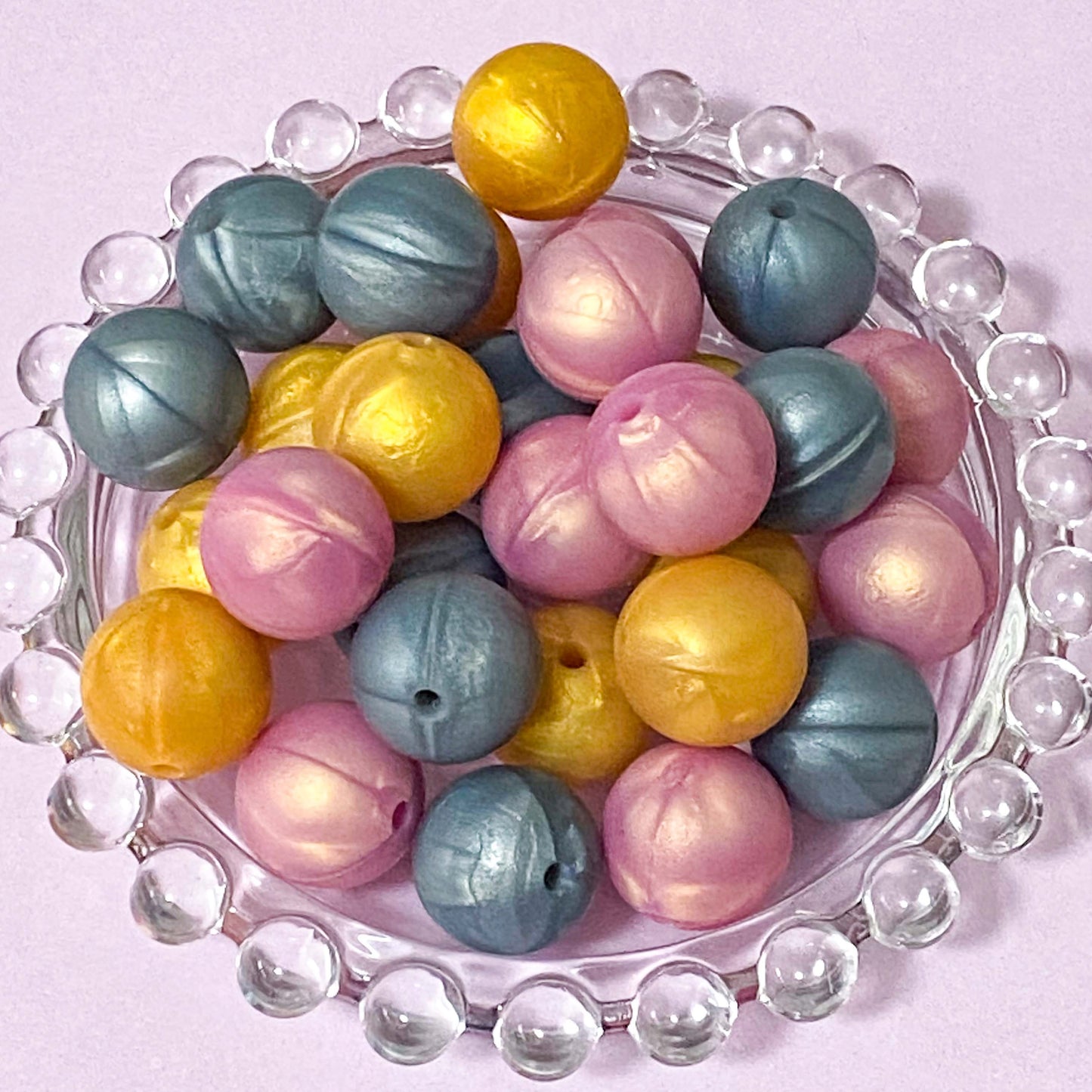 pearl pearly pearlescent bead beads jumbo big large huge 15mm silicone soft touch uk cute kawaii craft supplies shop store shimmer shimmery lustre gold deep pink dark grey round beaded pen pens jewellery blue pale pink green 