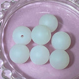 snowy arctic fox foxes large jumbo big chunky silicone bead beads uk cute kawaii pastel white pink pearl pearly 15mm 31mm build your own pen beaded pens jewellery supplies craft crafts christmas festive snow animal animals