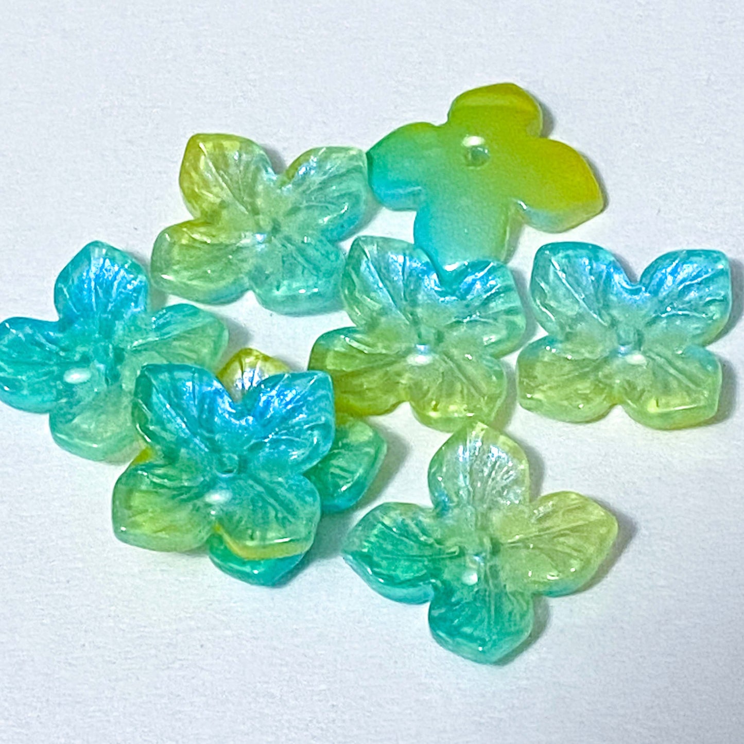iridescent ab coated glass 4 petal petalled flower flowers bead beads uk cute kawaii colourful craft supples shop store pink lilac purple turquoise green blue shimmer 18mm jewellery making 