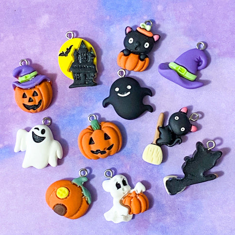 resin charm charms pendant cute kawaii halloween spooky cat cats witch witches broom broomstick pumpkin pumpkins ghost ghosts uk craft supplies shop store orange black white purple hat hats