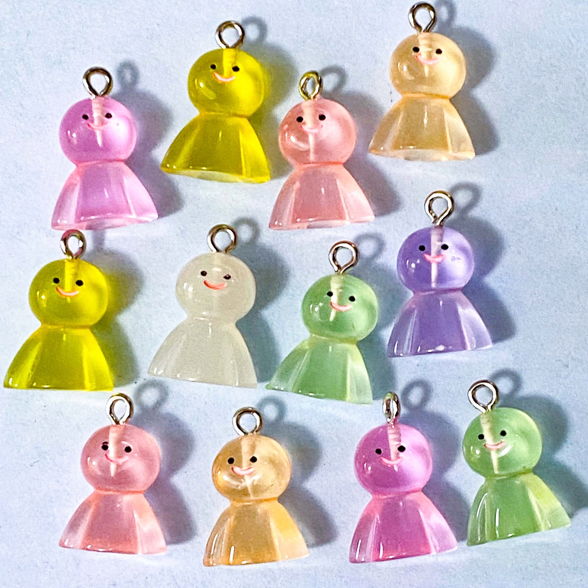 happy smiling ghost ghosts resin charm charms pendant pendants 20mm uk cute kawaii craft supplies shop store glow in the dark luminous glowing spooky halloween crafts 