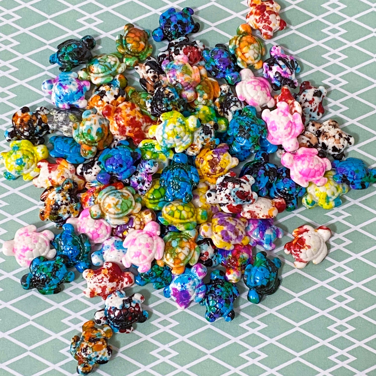 kawaii cute turtle turtles bead beads acrylic glossy shiny big large 17mm plastic marble rainbow pebble multi coloured uk craft supplies shop store crafts pretty statement jewellery making