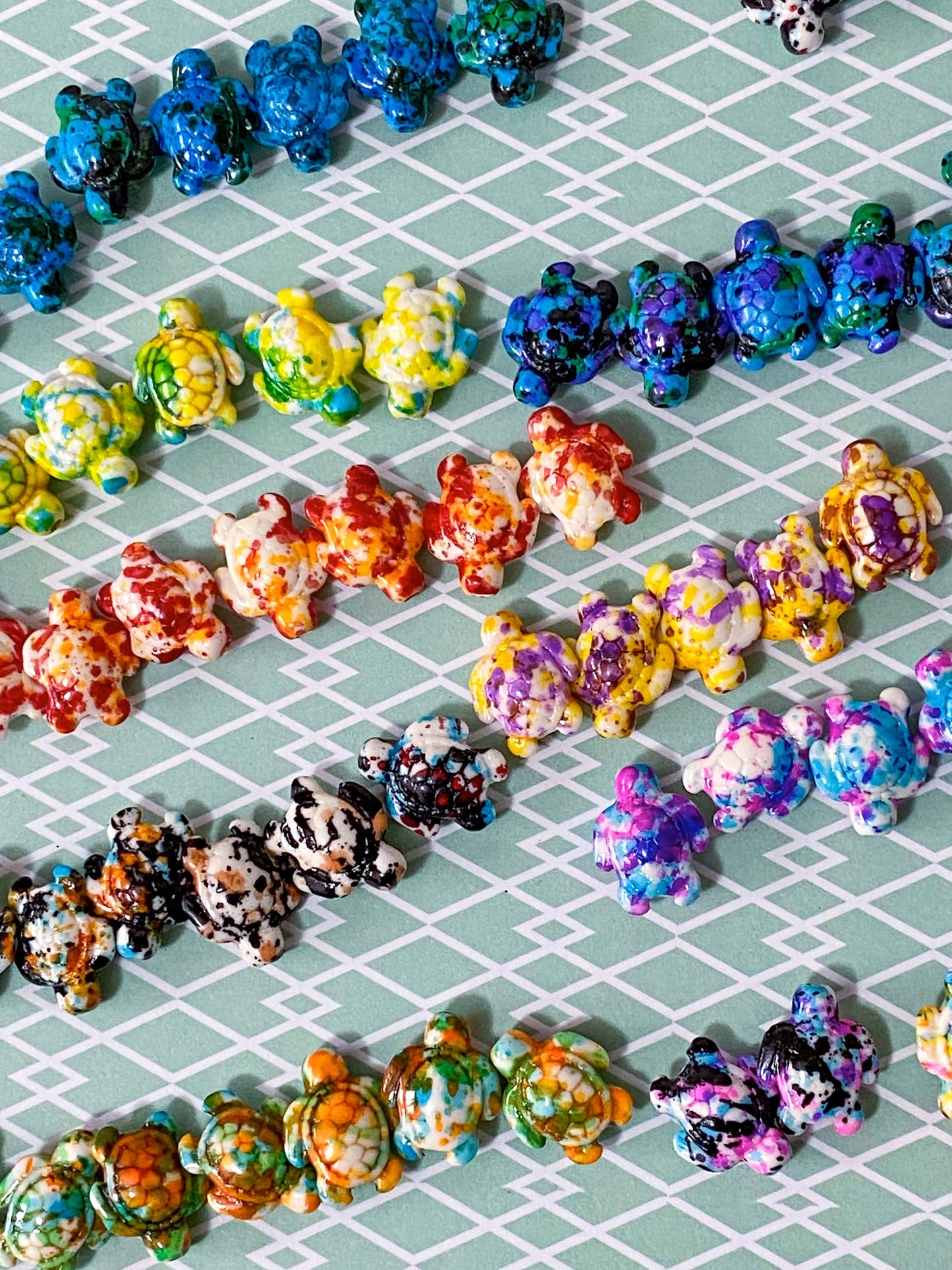 kawaii cute turtle turtles bead beads acrylic glossy shiny big large 17mm plastic marble rainbow pebble multi coloured uk craft supplies shop store crafts pretty statement jewellery making