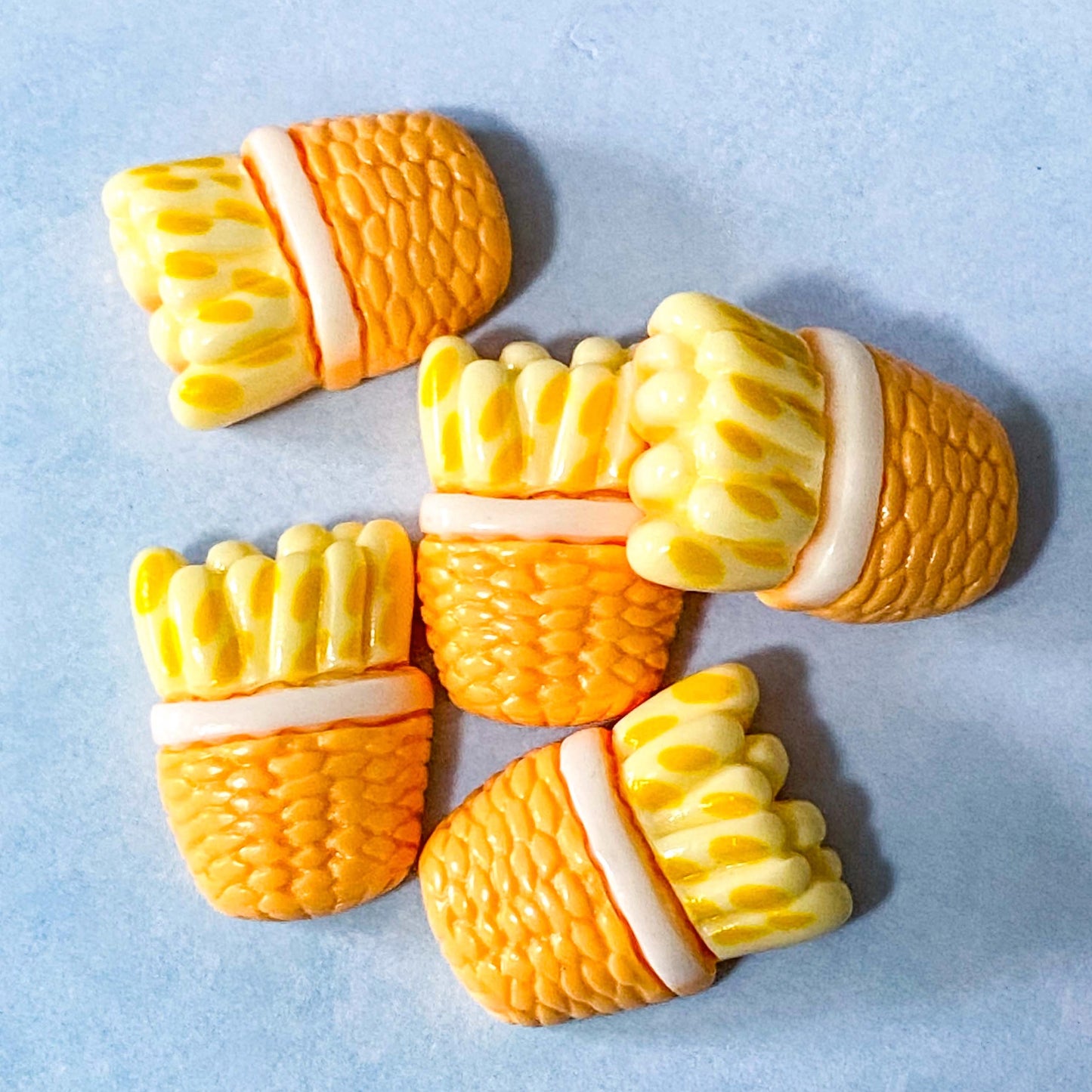food foods plate meal meals dinner japanese sushi bun buns miniature resin resins flatback flat back fb fbs uk cute kawaii bread rolls cake cakes platter cup cups kitchen 