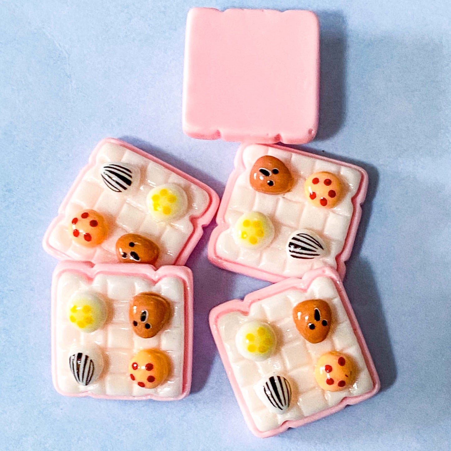 food foods plate meal meals dinner japanese sushi bun buns miniature resin resins flatback flat back fb fbs uk cute kawaii bread rolls cake cakes platter cup cups kitchen 