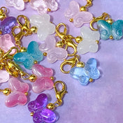 glass butterfly butterflies bead beads planner charm charms clip clips stitch markers cute kawaii uk gift gifts shop store craft supplies store pink blue teal turquoise lilac purple clear white ornate pretty gold tone metal