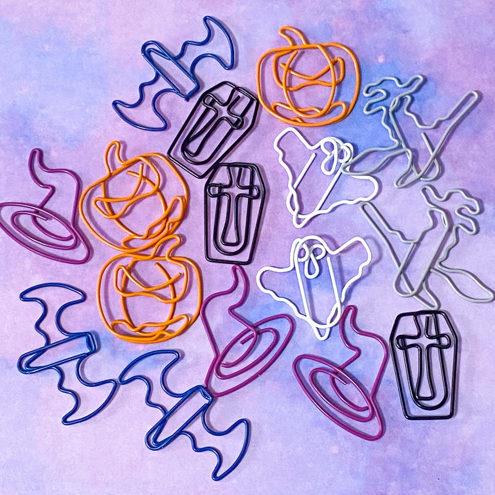 colourful jumbo large big paper clip clips paperclip paperclips halloween spooky uk cute kawaii stationery gift gifts shop store bat bats ghost ghosts pumpkin pumpkins coffin coffins witch witches hat hats purple blue orange white black magenta purple 
