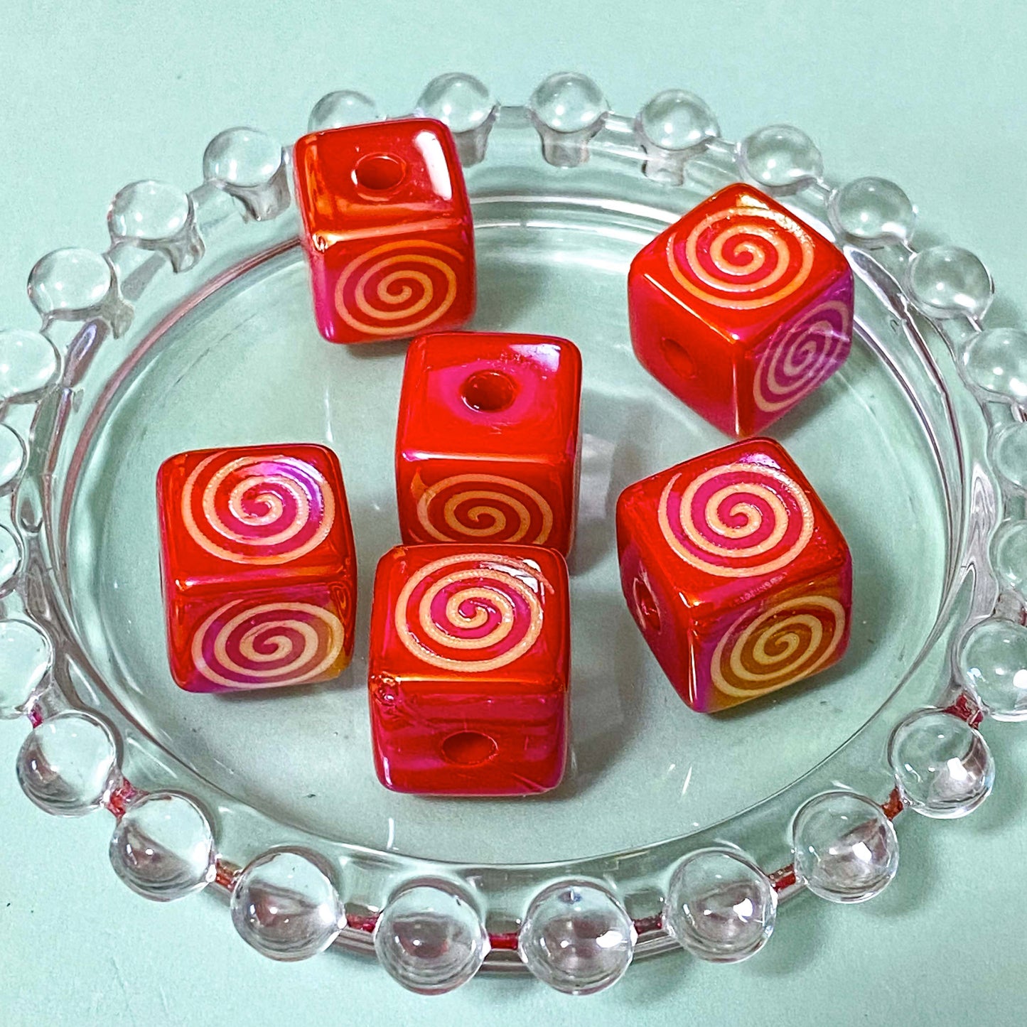 red and white and green Christmas festive bead beads jumbo large big acrylic uk cute kawaii craft supplies snowman snowmen round cube square santa hat hats 30mm 15mm gingerbread men tree trees fir antlers angel angels wings wing gold green