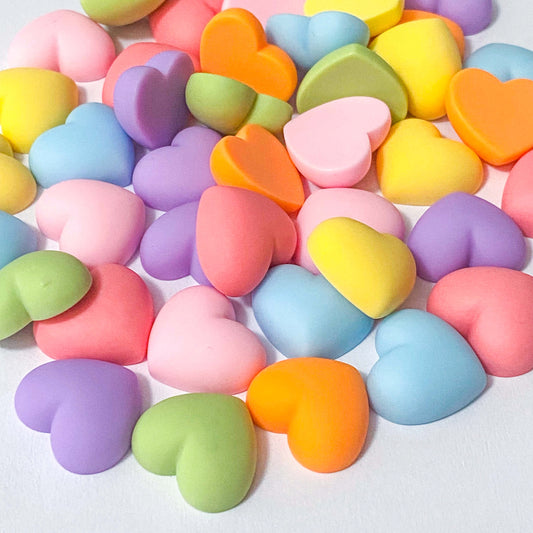 resin resins heart hearts flatback flat back fb fbs flatbacks embellishment uk cute kawaii matte colourful red pink blue green orange yellow rainbow 18mm