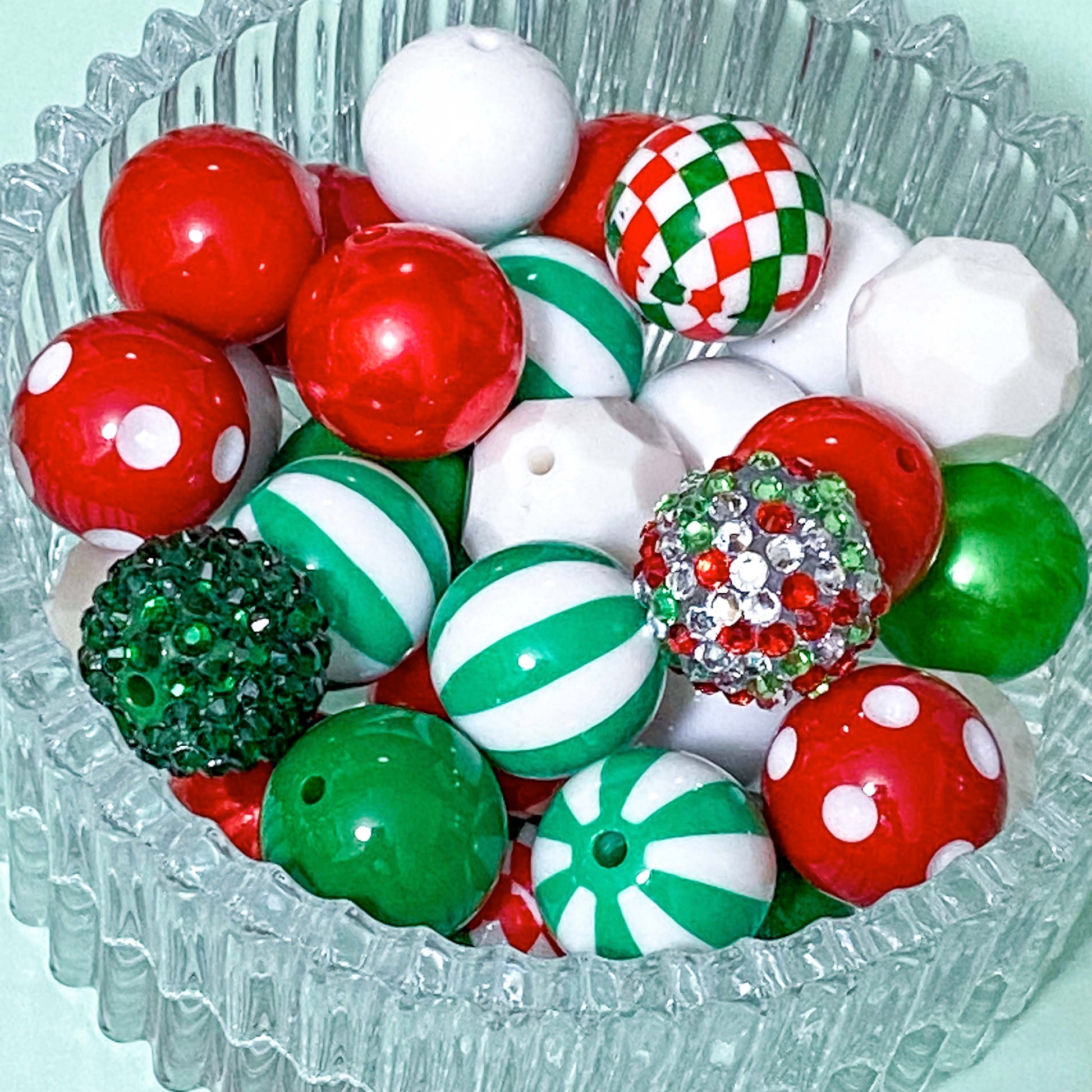 jumbo very large big huge chunky acrylic bead beads red green white sparkly metallic round 20mm 2cm christmas festive colours rhinestone candy stripe stripes spot spotty uk cute kawaii craft supplies jewellery making pen blank base blanks make your own beaded jewellery stationery
