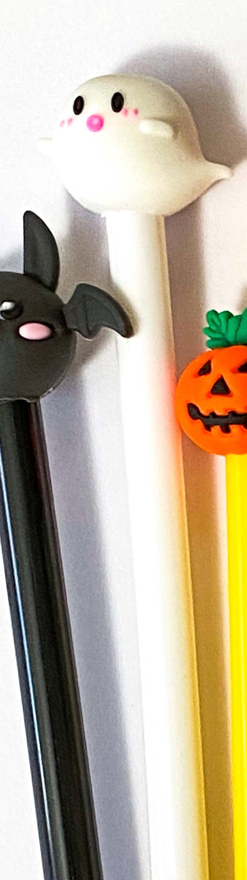 On Offer! HALLOWEEN Topper Black Fineline PEN