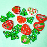 large jumbo big chunky glass and acrylic christmas bead beads 16mm 22mm heart hearts tree festive green craft supplies uk cute kawaii shop store bargain green and red white patterned for making beaded pen pens jewellery