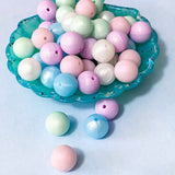 subtle pearly pearl pearlescent sheen shimmer silicone bead beads 15mm large jumbo jewellery making supplies beaded pen pens uk cute kawaii craft crafts pastel colours pink lilac blue white mint green