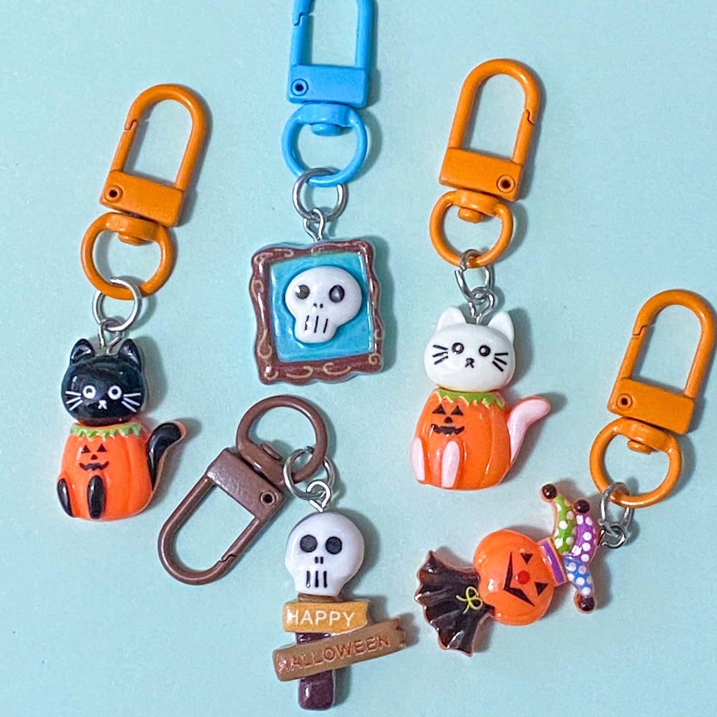 ON OFFER! Pocket Money Bargain KEYRINGS -Perfect Kawaii Gifts