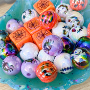 very large 15mm 16mm halloween spooky bead beads acrylic clay ceramic skull skulls spider spiders ghost ghosts pumpkin pumpkins square cube orange white black rainbow lilac uk cute kawaii craft supplies shop store