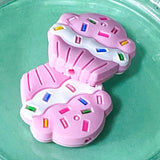 pink red and white silicone bead beads jumbo large big chunky 15mm 30mm lollipop lolly lollies cake cakes cupcake cupcakes uk cute kawaii craft supplies shop store beaded pen pens jewellery making make pattern patterned soft round 3d heart hearts food and drink