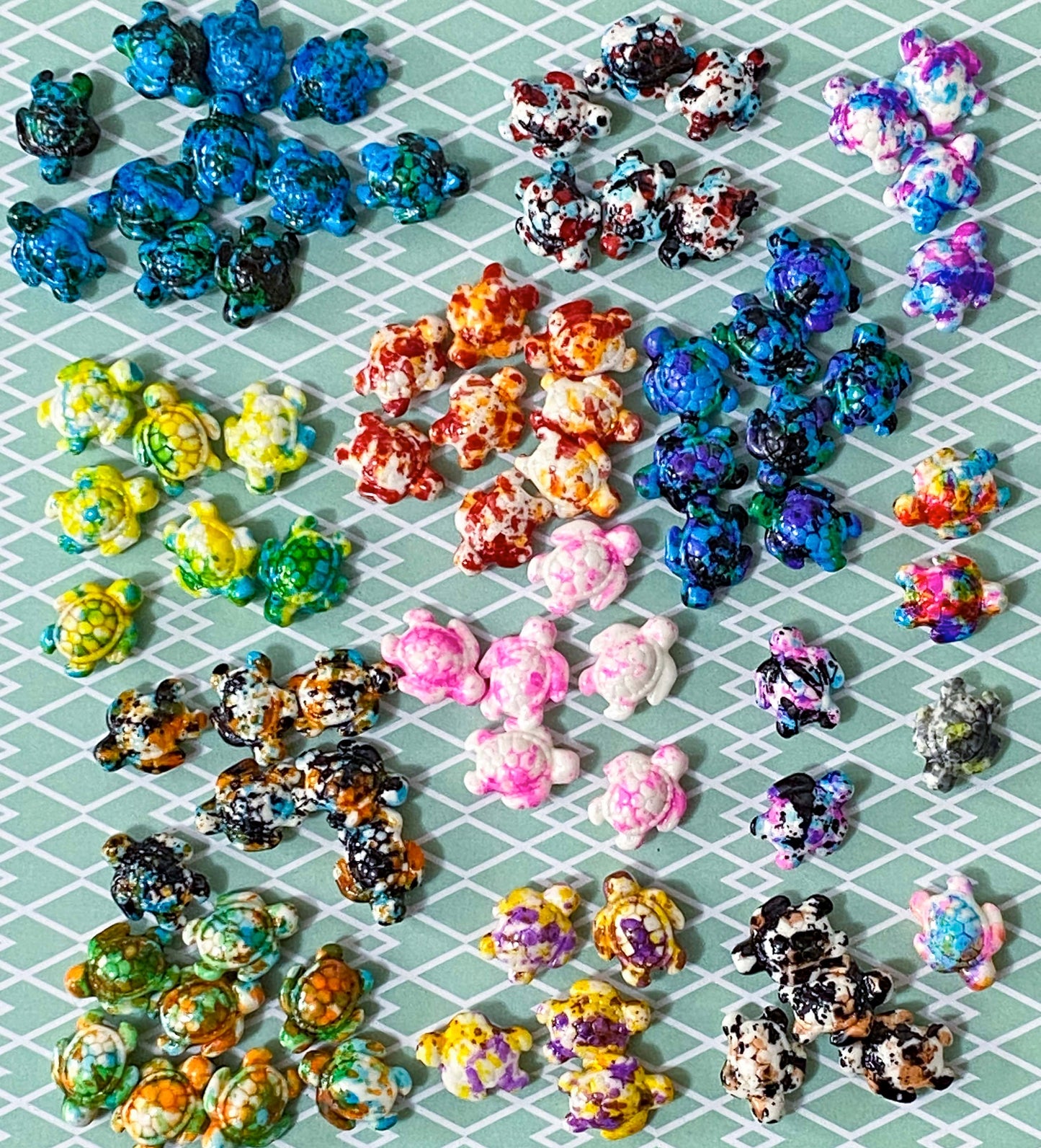 kawaii cute turtle turtles bead beads acrylic glossy shiny big large 17mm plastic marble rainbow pebble multi coloured uk craft supplies shop store crafts pretty statement jewellery making