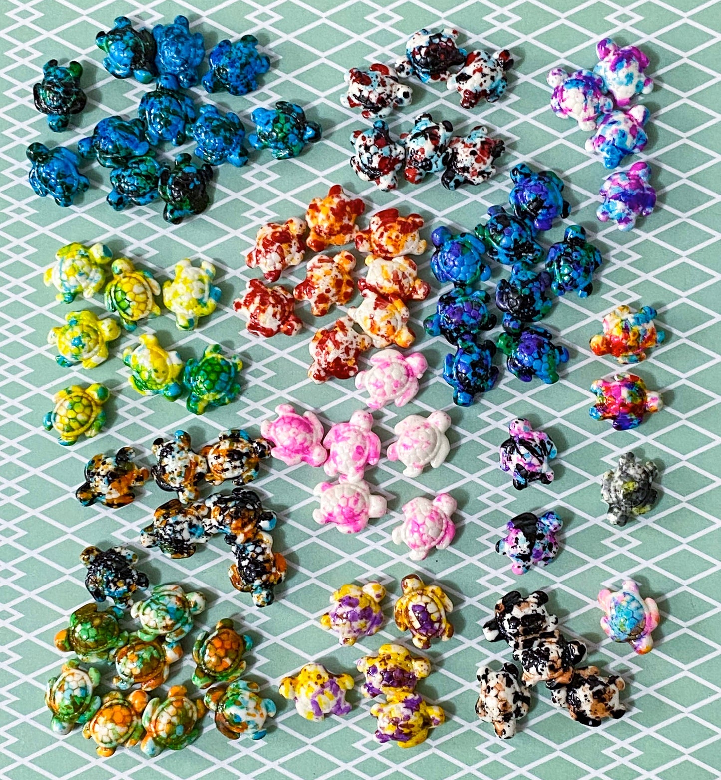 kawaii cute turtle turtles bead beads acrylic glossy shiny big large 17mm plastic marble rainbow pebble multi coloured uk craft supplies shop store crafts pretty statement jewellery making