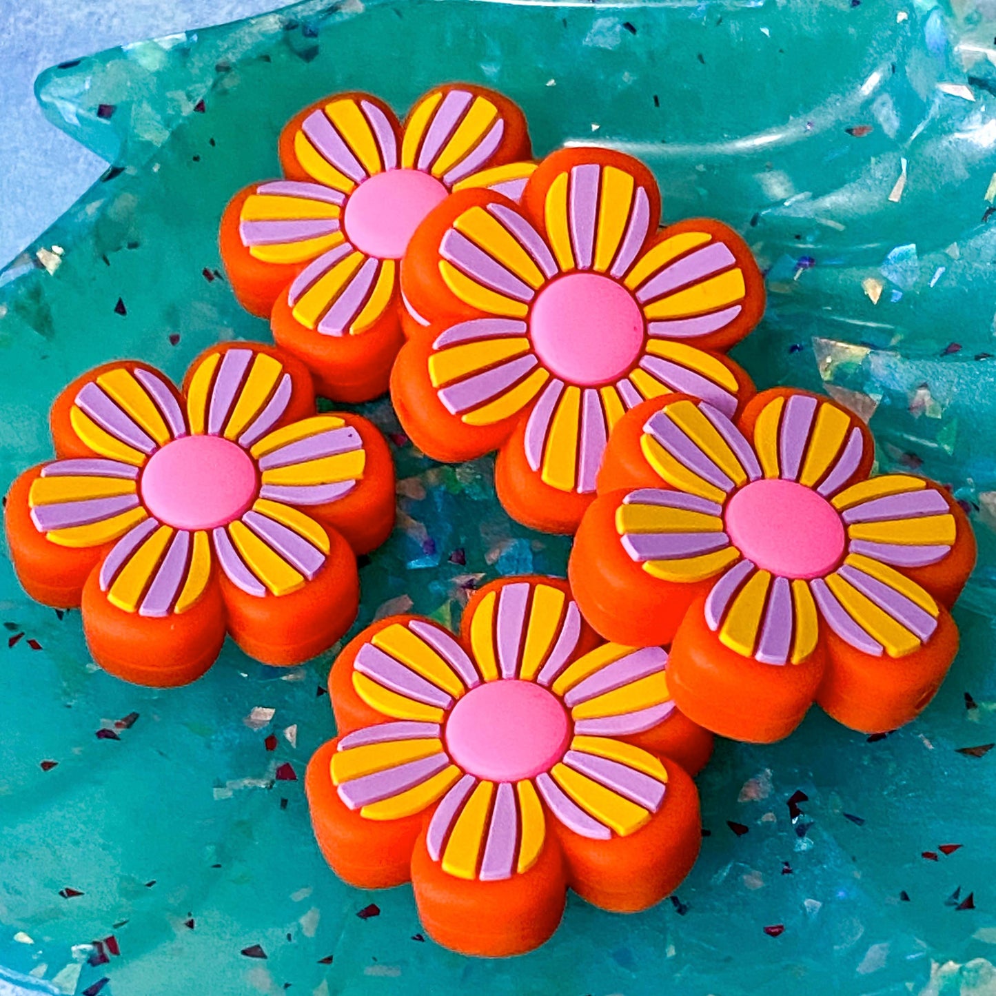 silicone bead beads floral summer tropical vibes flamingo palm tree leaf leaves green lilac orange mustard yellow hibiscus flower flowers floral yellow patterned jumbo big large uk cute kawaii craft supplies shop store 30mm