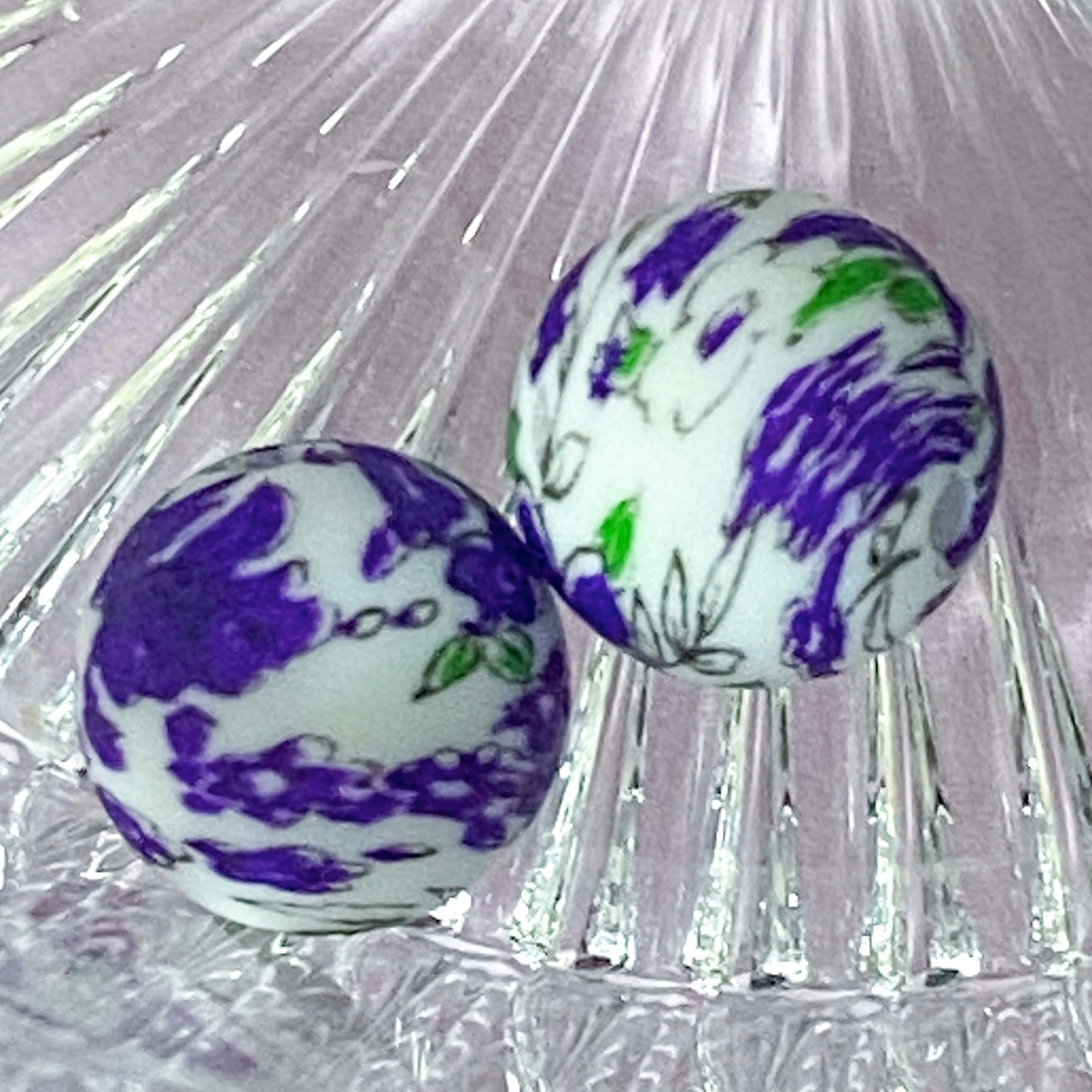 silicone round soft bead beads 15mm 16mm patterned plain turquoise lilac purple grey blue uk cute kawaii craft supplies shop store pretty beaded pen pens jewellery making floral flower flowers marble pearl pearlescent