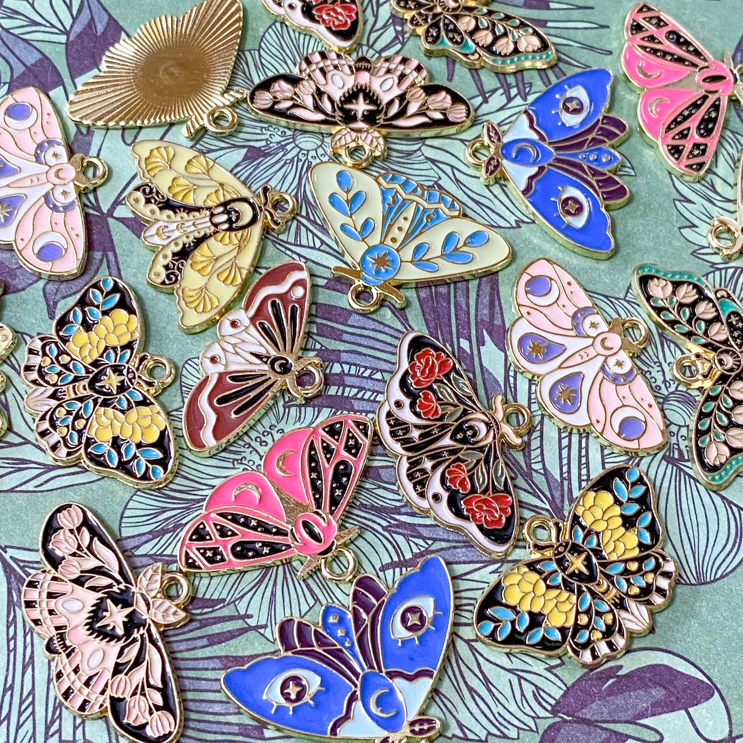 ORNATE MOTH or BUTTERFLY Gold Tone ENAMEL CHARM