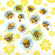 bee sticker stickers 30mm round bees bumblebee honey honeybee cute kawaii stationery packaging uk 3cm fun