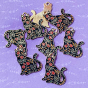 large black cat floral red flowers flower charm pendant gold tone metal cats uk craft supplies leaves green leaf foliage patterned decorated jewellery
